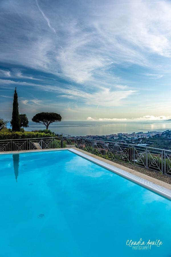 Villa Gaia - Luxury Villa, Pool & Wellness Rooms 博尔迪盖拉 外观 照片