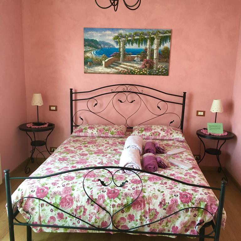 Villa Gaia - Luxury Villa, Pool & Wellness Rooms 博尔迪盖拉 外观 照片