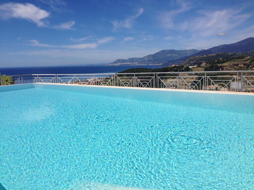 Villa Gaia - Luxury Villa, Pool & Wellness Rooms 博尔迪盖拉 外观 照片